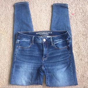 American Eagle Super Stretch Jeans  size 4 reg